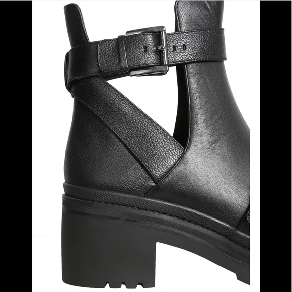 Michael Kors Corey Cut-Out Buckle Ankle Boot In Grained Leather Size 7 - Picture 6 of 16